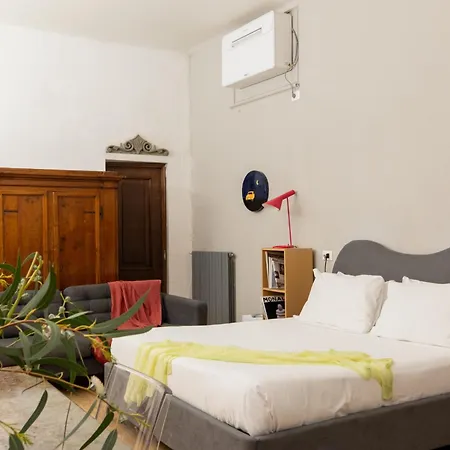 Iflat Cozy In Monti Διαμέρισμα
